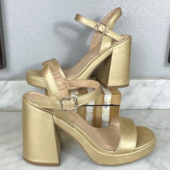 Dream Pairs Platform Chunky Gold Block Heel with Strap Size 6 - Picture 5 of 8